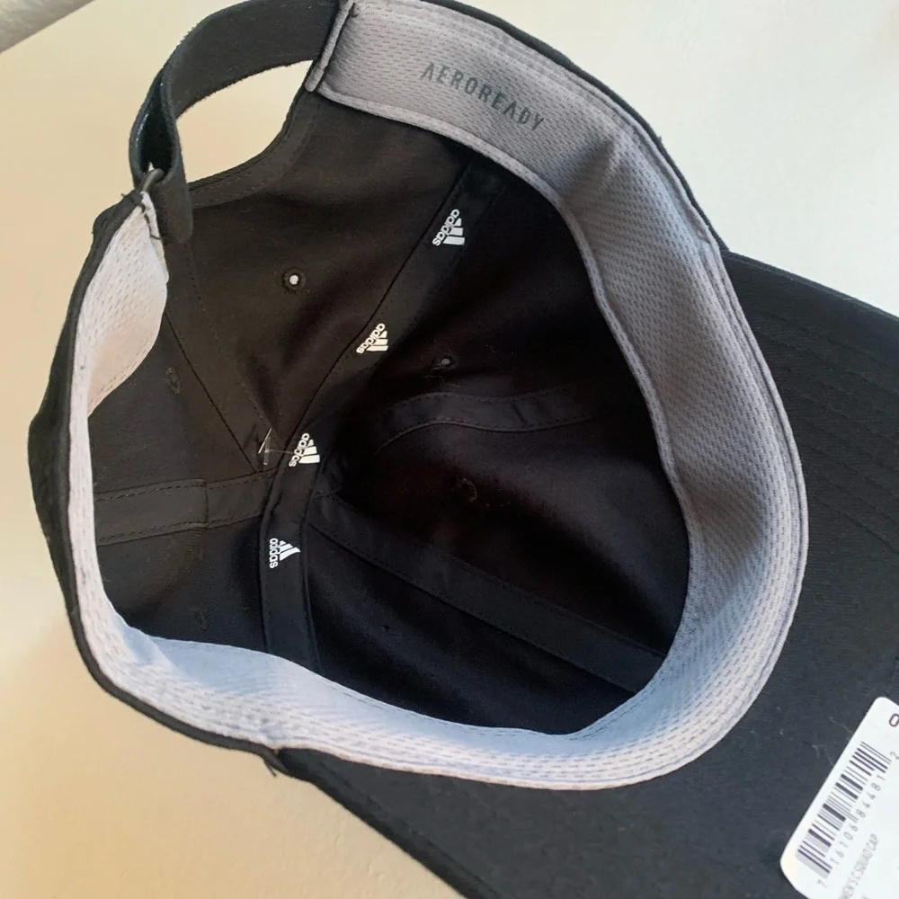 Adidas Black and White Classic cap - Picture 2 of 7